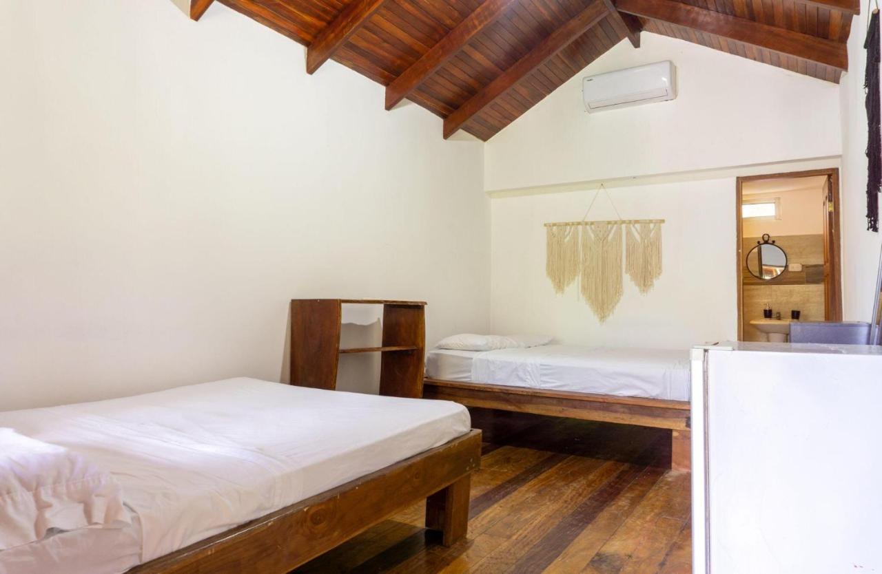 Cabinas Playa Surf Hostel Playa Santa Teresa  エクステリア 写真