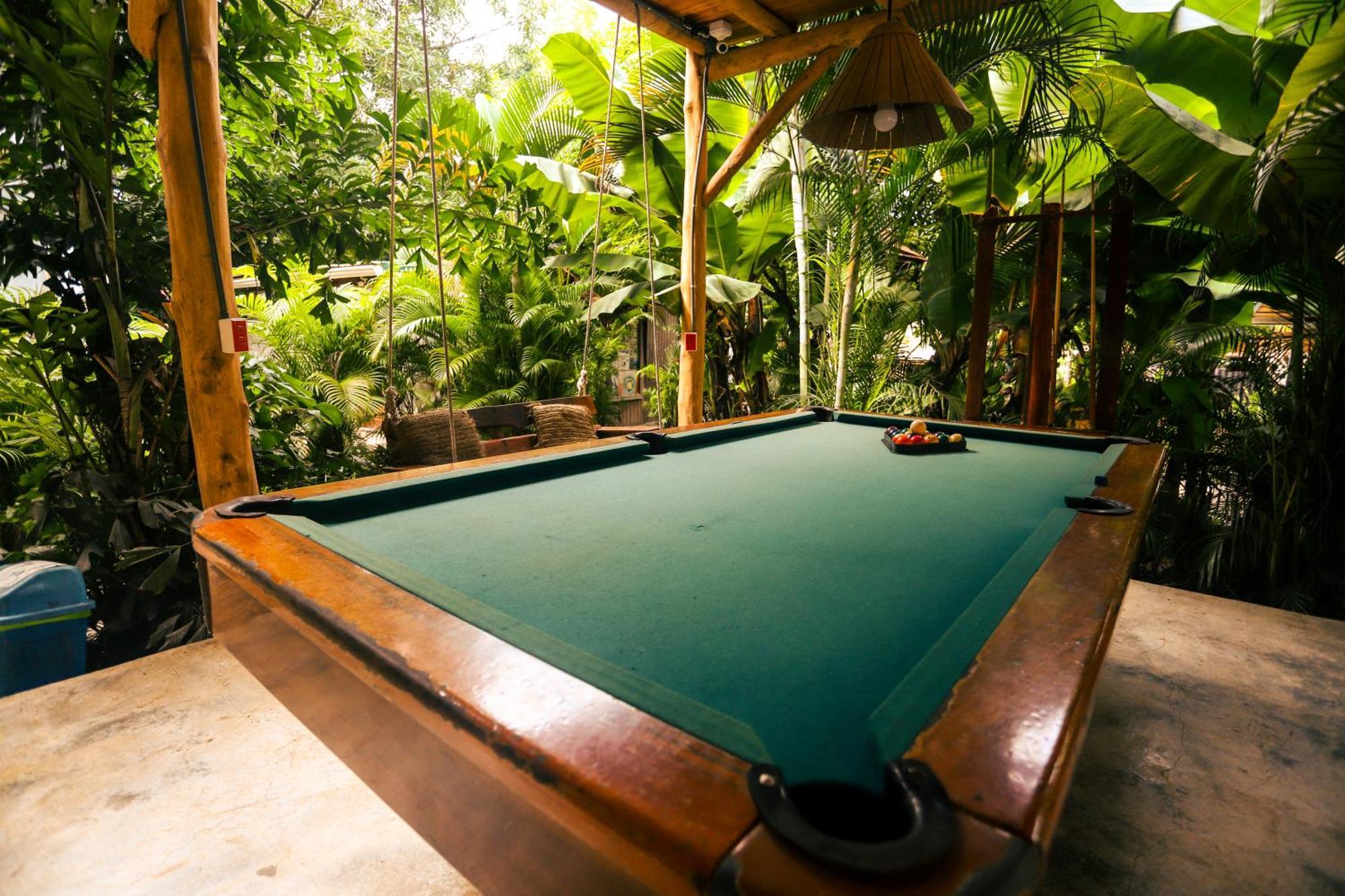 Cabinas Playa Surf Hostel Playa Santa Teresa  エクステリア 写真